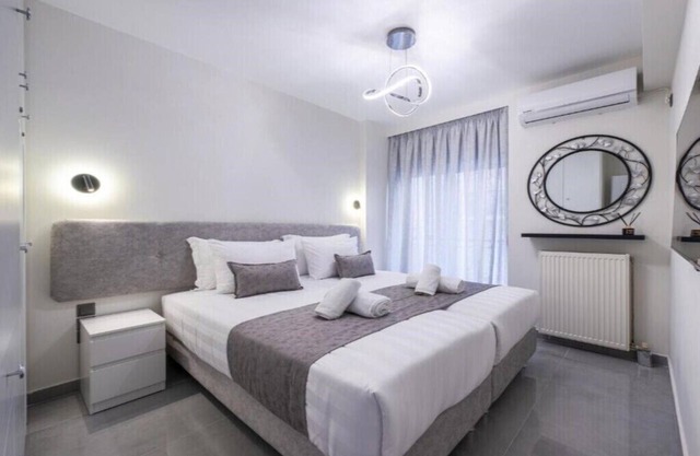BHA046 - C - Apartment Athens