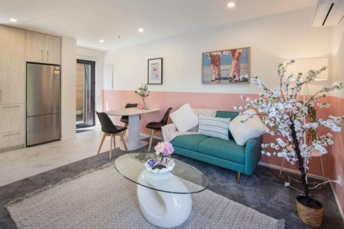 Biddle Cres Elegance