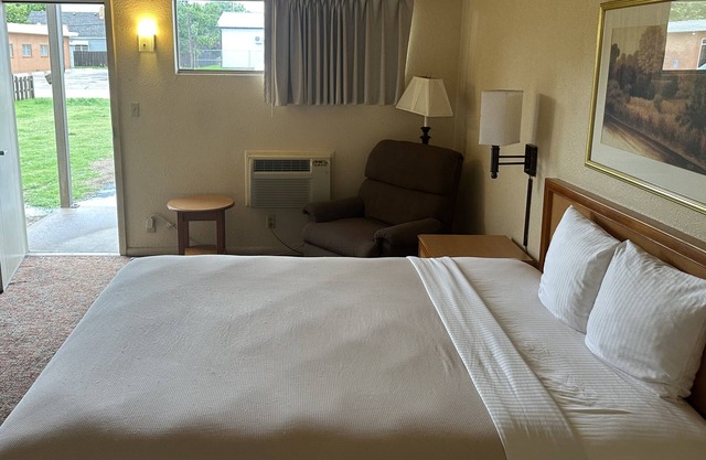 Big Bend Traveler's Inn