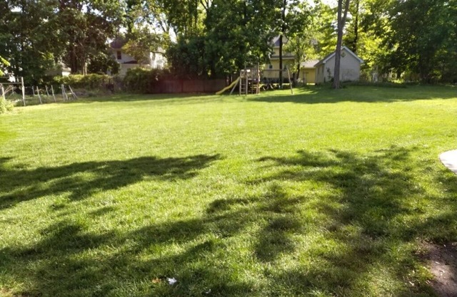 Big house and beautiful huge yard, close to NYC