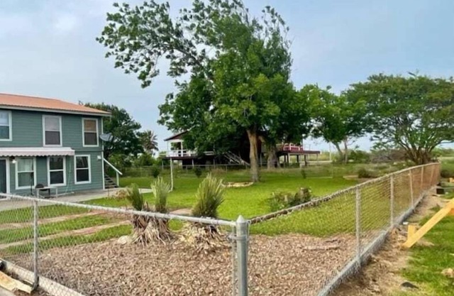 Big House with great River view