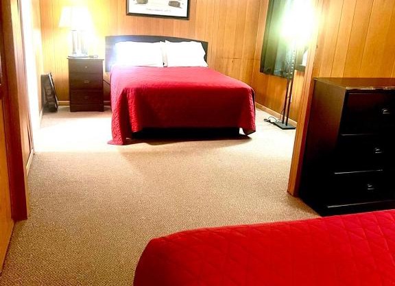 Big Red Inn