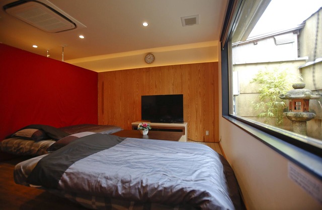 Big room in Gion with private Japanese garden
