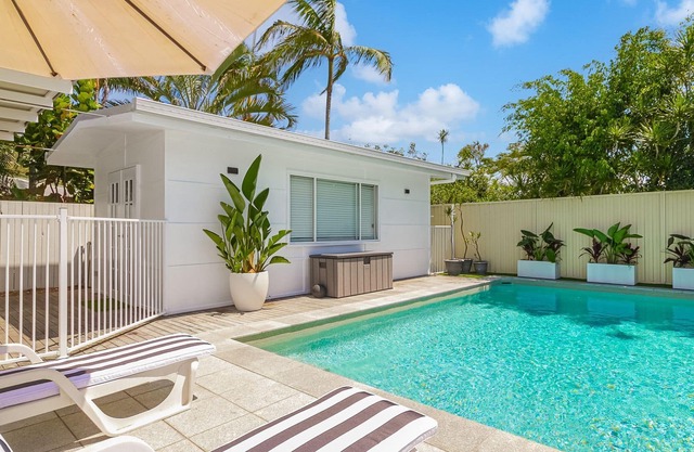 Bilinga Beach Cottage
