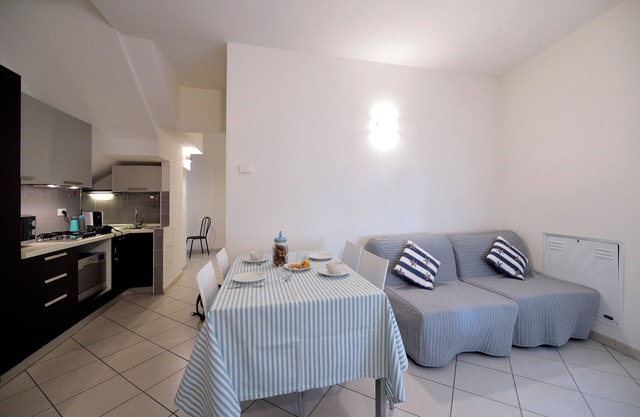 Bilocale Mina 5 - One Bedroom Apartment, Sleeps 3