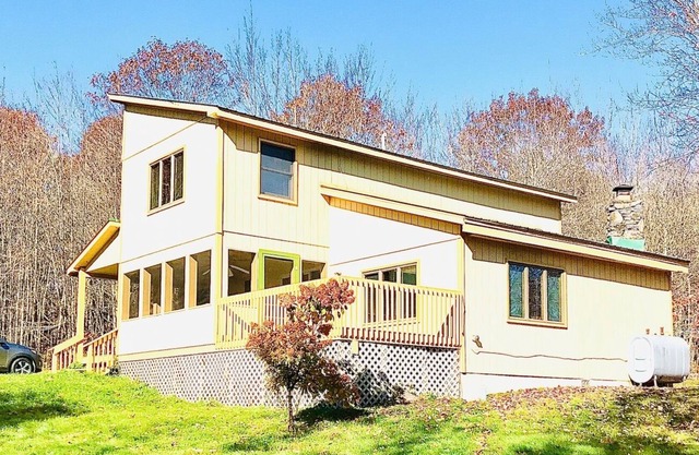 Birch Tree Lodge - Cozy Cabin Getaway in the Catskills