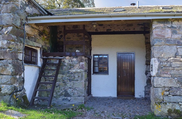 Birkerthwaite Barn-W41478