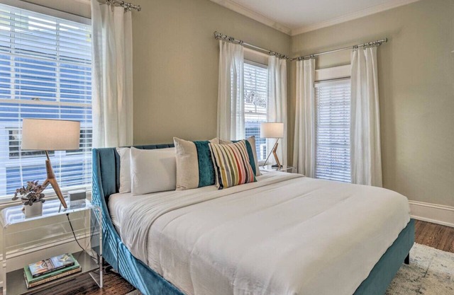 Birmingham 1BR Gem: Near Regions Field & Downtown