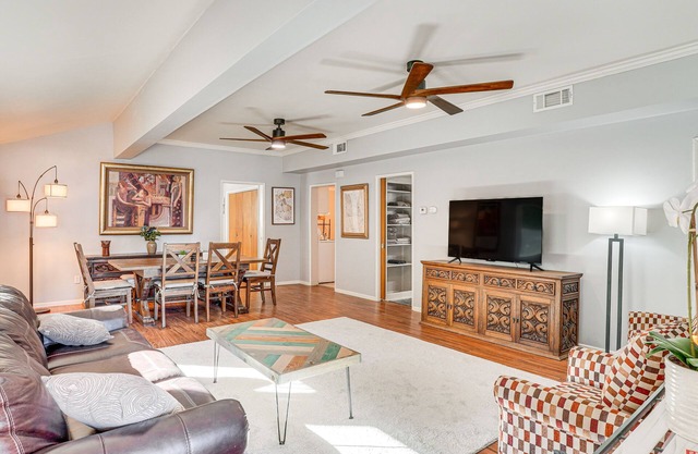 Bisbee Home w/Private Parking & EV Charger!