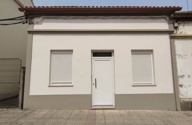 Black Areas. Houses of Fanego. Xeopark of Cabo Ortegal. Beaches and cliffs.