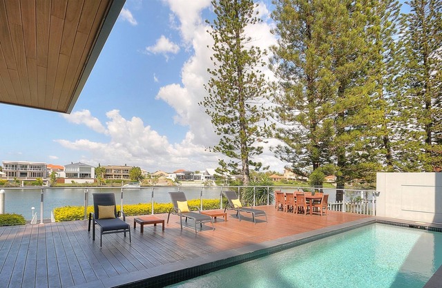 Bliss On Waterview