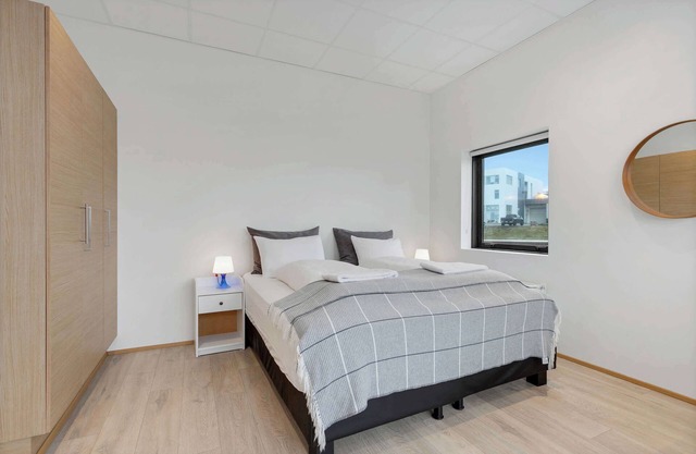 Blue Mountain Apartments - Economy Studio