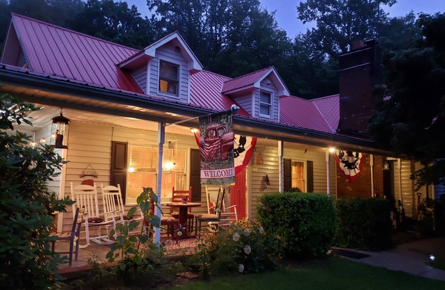 Blue Ridge Manor B&B