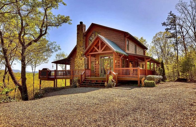 Blue Ridge Mountaintop Views - Hot Tub, Pool Table, Relaxation + More