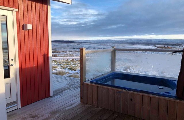 Blue View Cabin 1B with Hot Tub