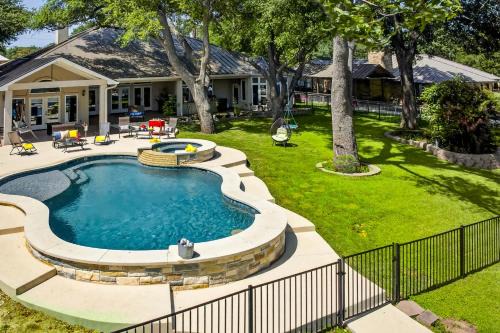 Bluebonnet Retreat Haven