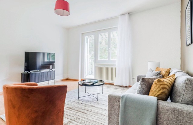 Blueground | Wiedikon, w/d, fully furnished