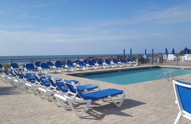 Bluewater Resort 720