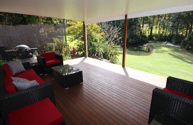 Boambee Hideaway - country cottage
