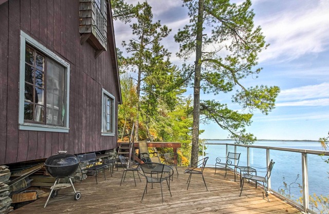 Boat Dock & Beach: Charming Stop Island Cabin
