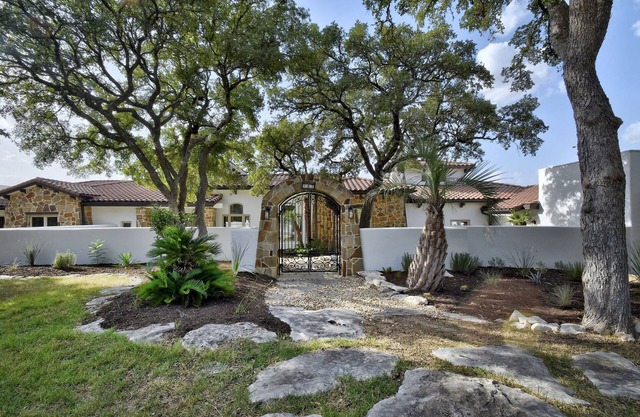 Boerne Hacienda with Pool and Spa