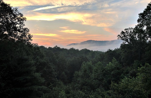 Book w/Owner, Not Agency, Firepit, Hot Tub, Game Room, 3 King Beds & Paved Roads