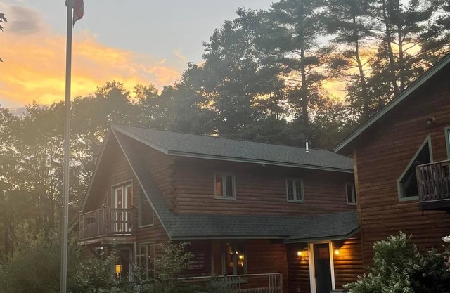 Book your family 2023 relaxing. getaway!