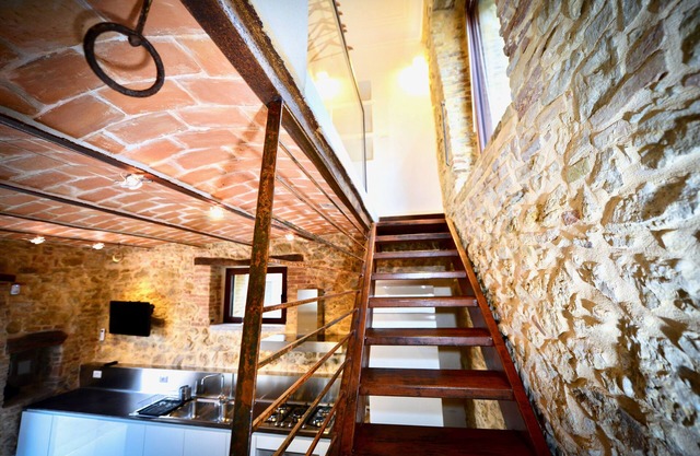 Borgo Baccile by Vini Fantini - La Stalla di Rosina