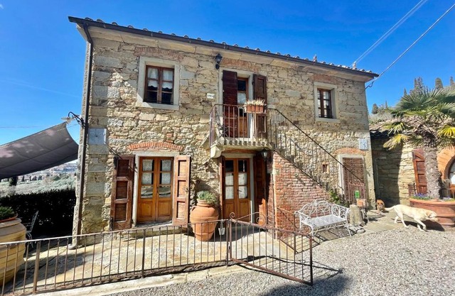 Borgo Dolci Colline Resort Ziraia