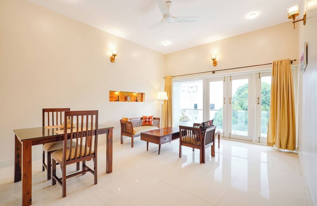 Bougainvillea Suites 3 - Charming 2-bedroom service apartment in Bengaluru