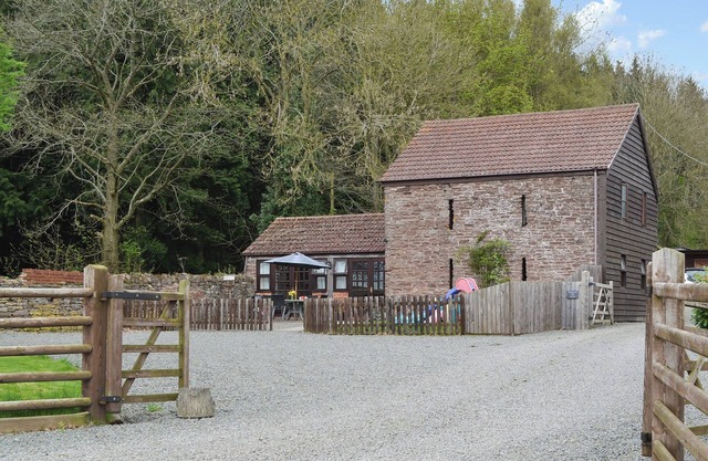 Brampton Hill Farm Cottage