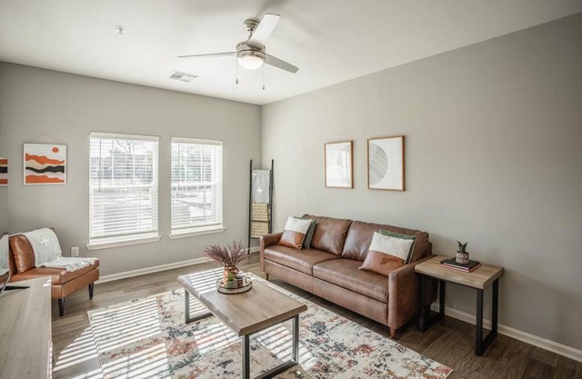 Brand New 1-Bed Apt. Walking Distance to Amenities