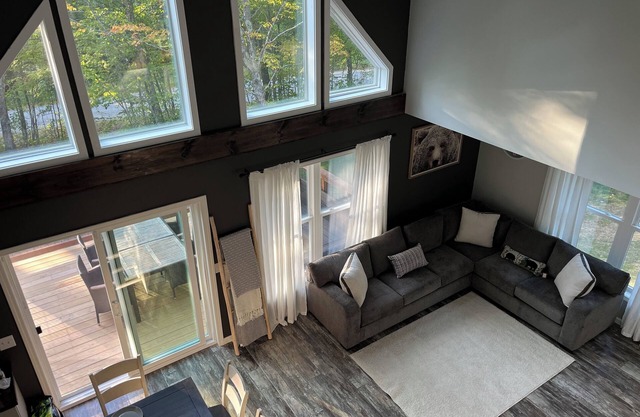 Brand New 3 Bedroom Chalet in Waterville Estates nestled in the White Mountains