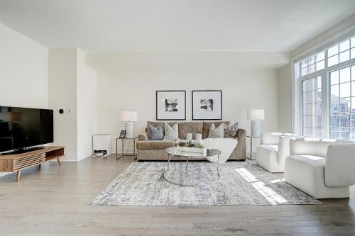 Brand new 4 BR spacious home in Markham