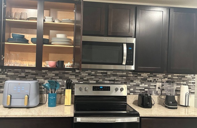 Brand New 5-Bed House in riverview FL