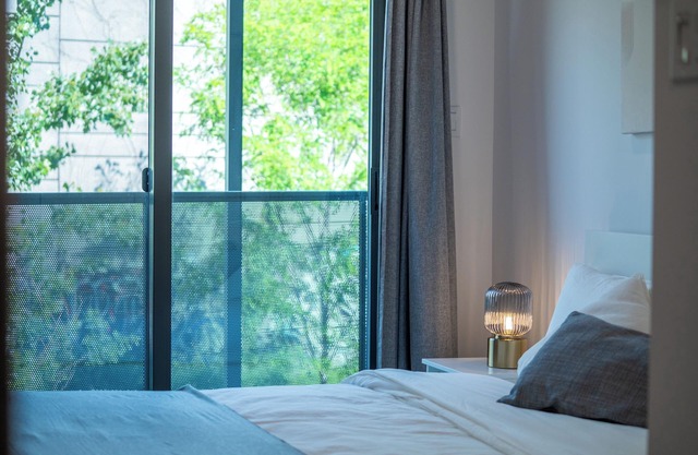 Brand New Apt in One of the Best Areas of Montreal