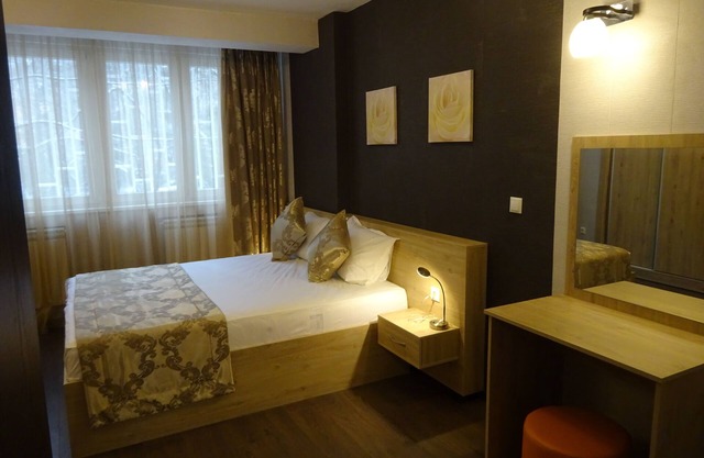 Brand new central apart with stylish decoration.