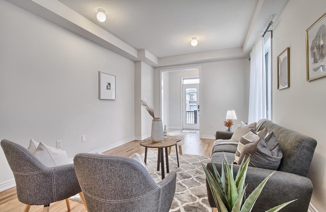 Brand new home in Oshawa! Entire home for you—perfect for short stays!
