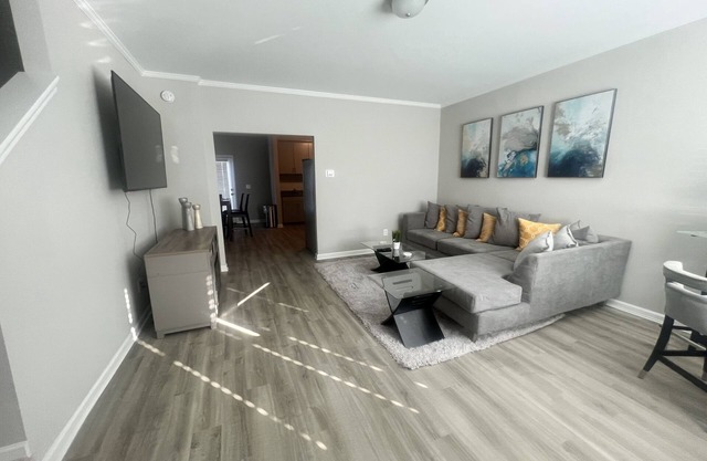 Brand New Home Mins from ATL airport