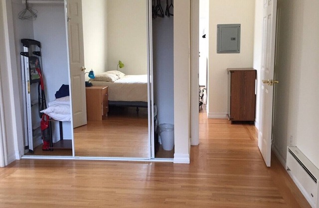 Brand New Renovated detached one level two bed room two bath unit