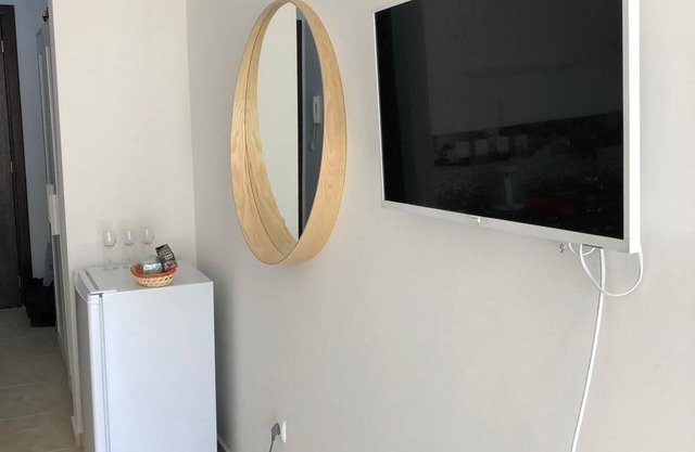 Brand New Studio 150 m to Sea