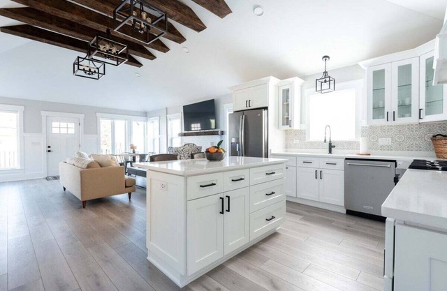 Brand New Williams Bay Stunner | 1/2 Mile to Lake |Firepit |Dogs Ok |Walk to town