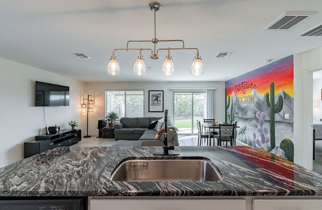 ✨ BRAND SPANKIN' NEW Modern Desert Home✨
