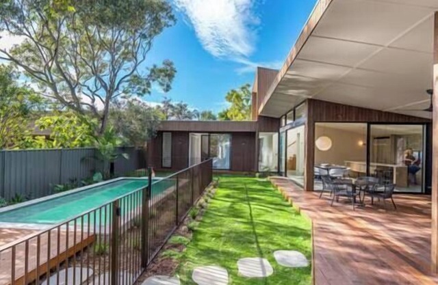 BRANDON HOUSE - Luxury Family Home