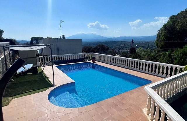 Bravaholidays-600-mas Altaba. Fabulosa Casa con Piscina y Vistas Espectaculares