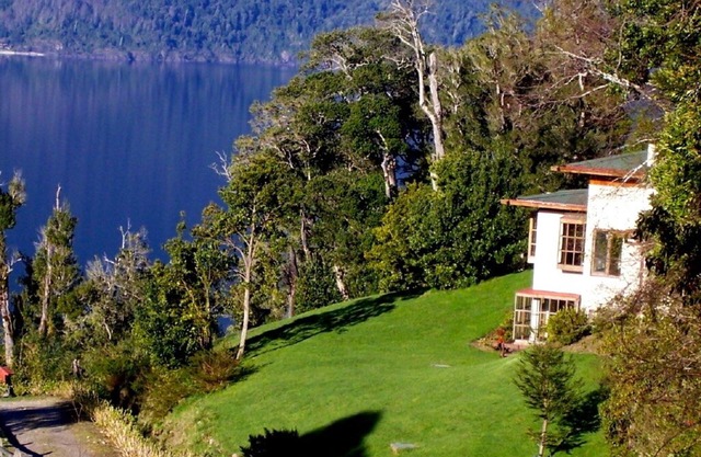 Breathtaking Lake-View Patagonia Farm Home In Spectacular Southern Chile
