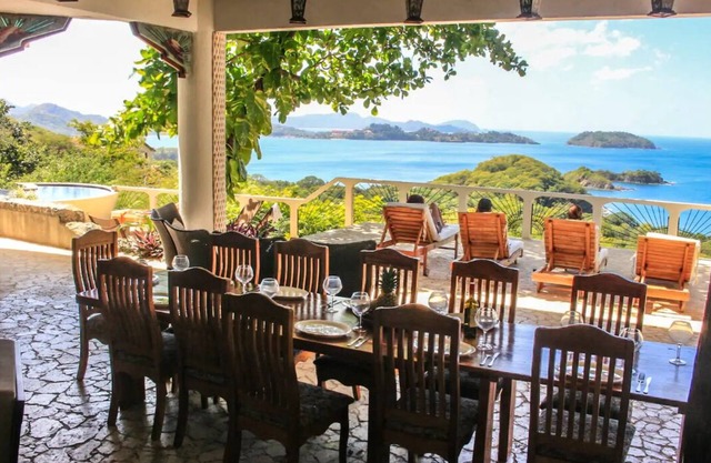 Breathtaking Ocean View Villa, Private pool, 10BR & 10BA, 5min from beach