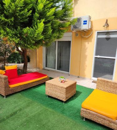 Breeze apartments- Nea plagia (garden)