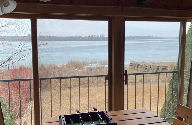 Breezy Point Resort Condo Located On Lake