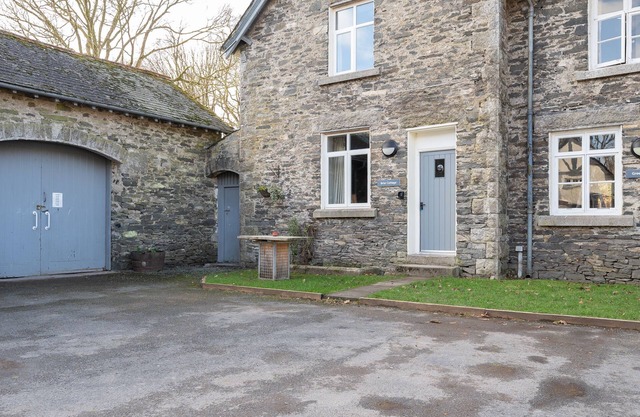 Briar - sleeps 4 guests in 3 bedrooms